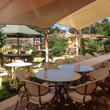 Moffat Court Boutique Hotel Момбаса Экстерьер фото