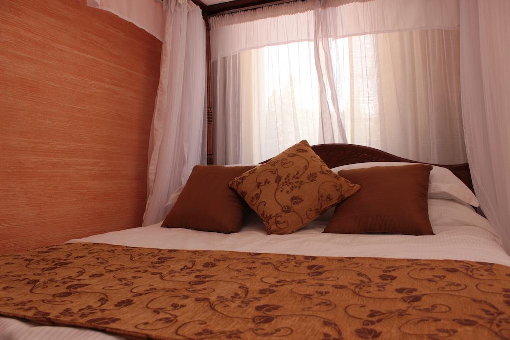 Moffat Court Boutique Hotel Момбаса Экстерьер фото