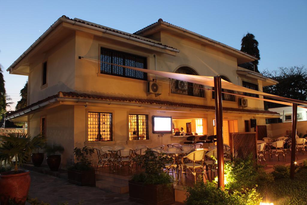Moffat Court Boutique Hotel Момбаса Экстерьер фото